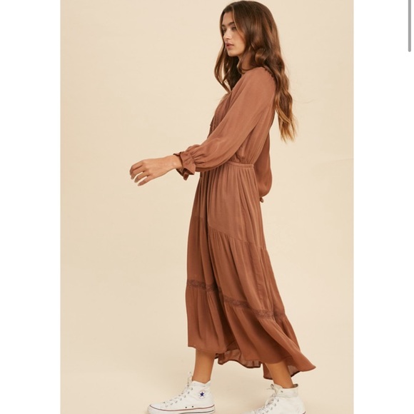 In Loom Earthen Lace Midi Dress - Picture 7 of 7